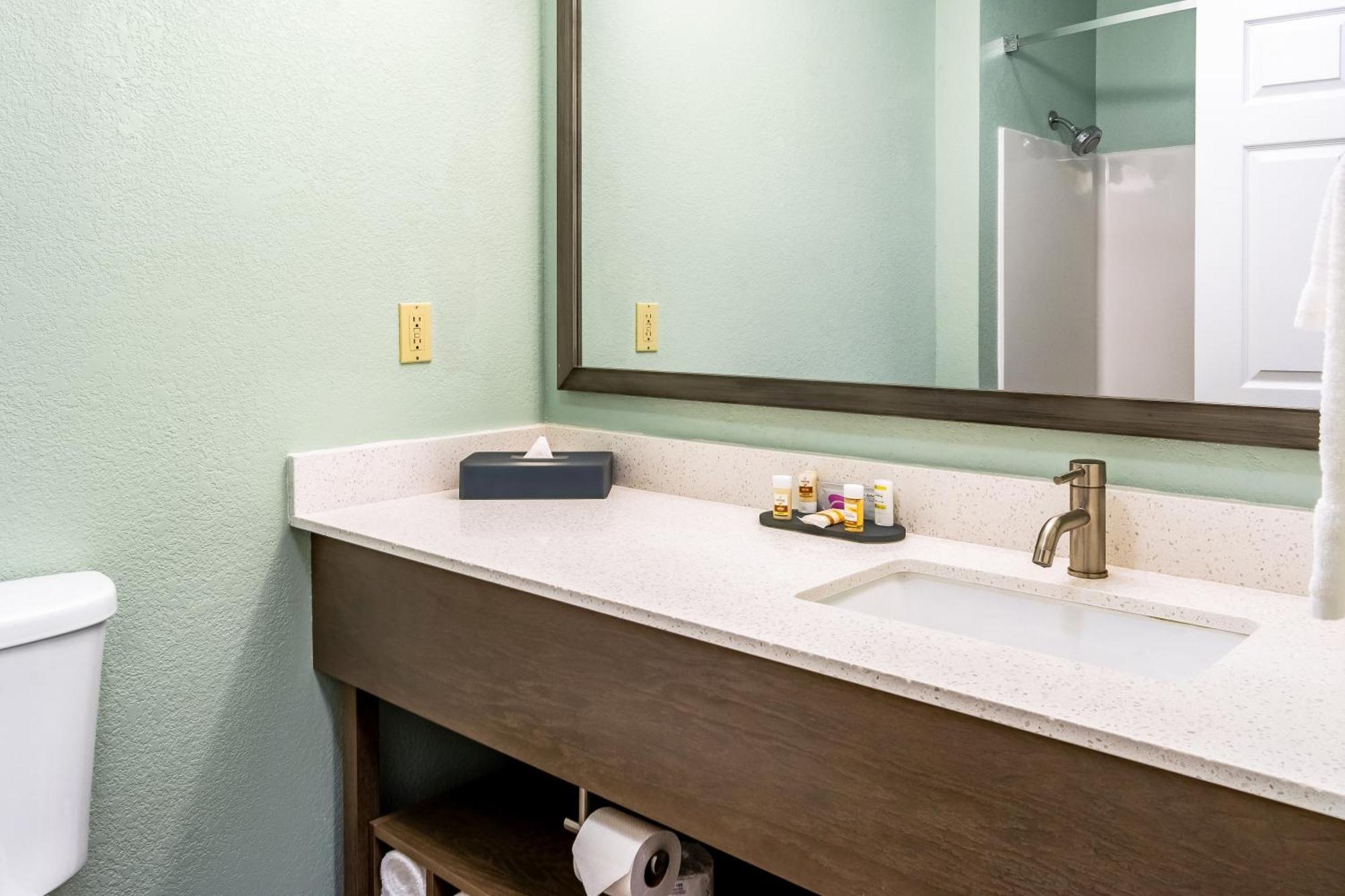 Hotel La Quinta By Wyndham 3*