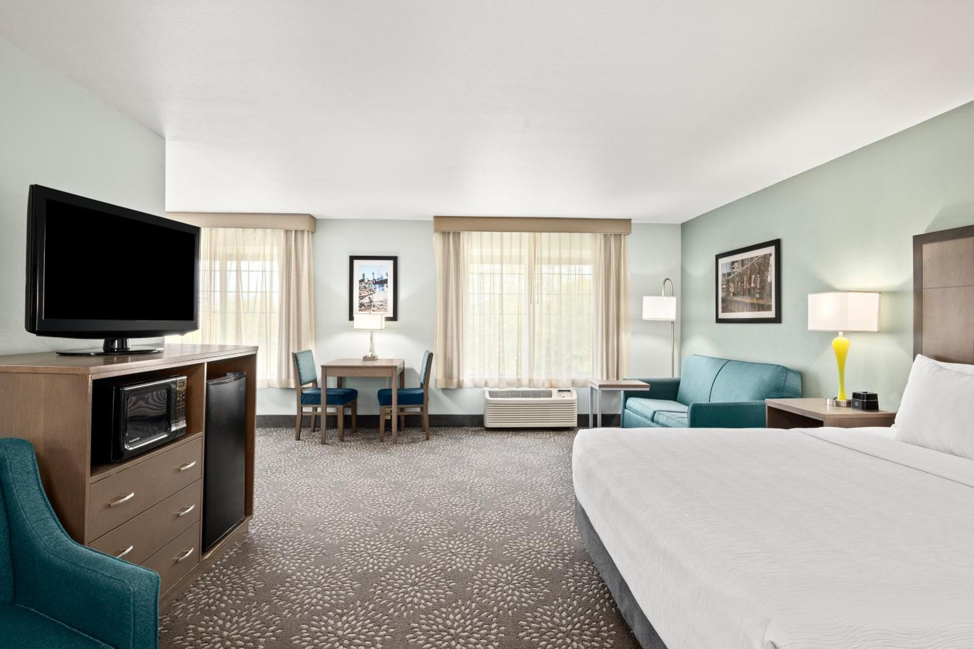 La Quinta By Wyndham Hotel