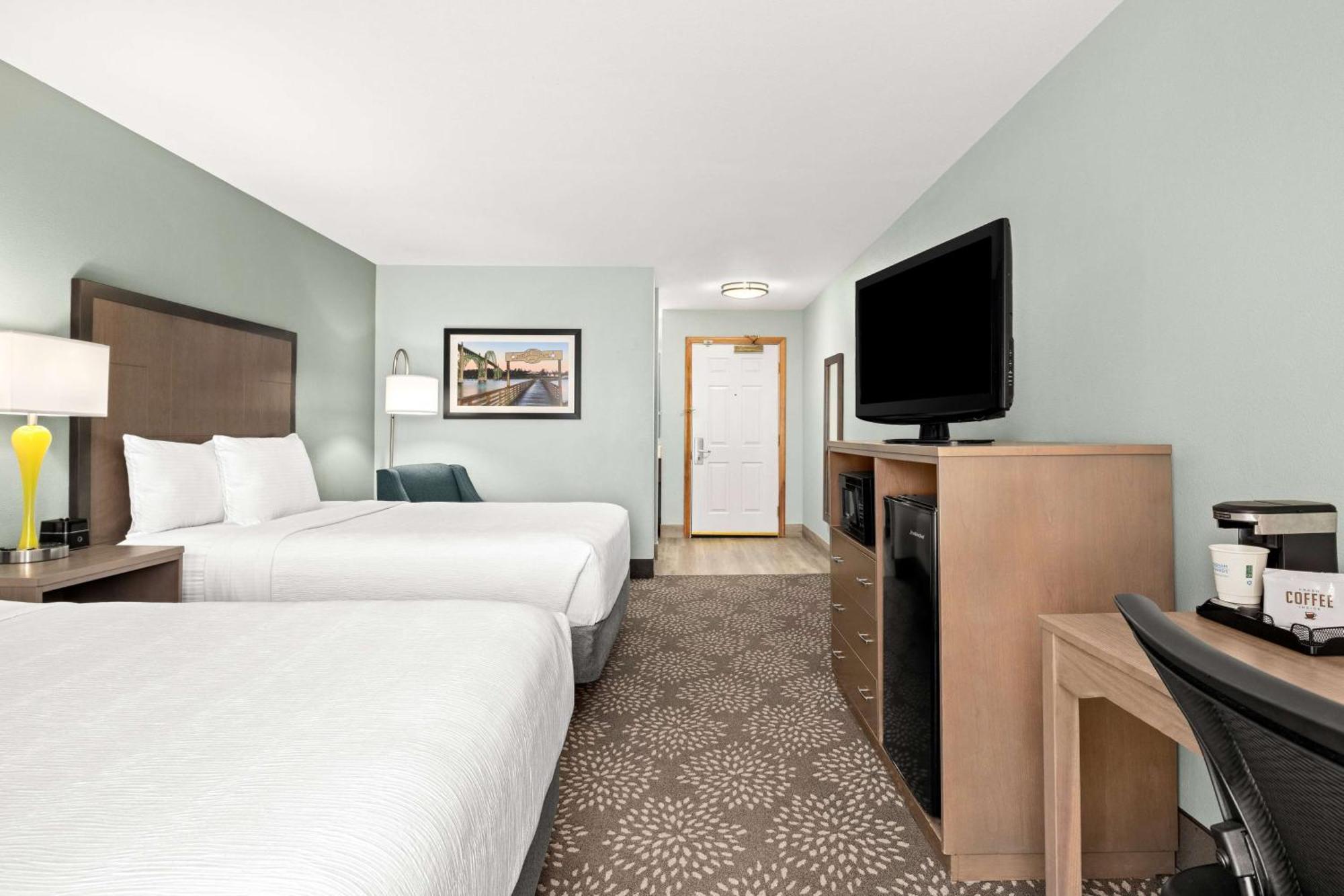 La Quinta By Wyndham Hotel Tour de Newport
